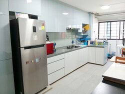 Blk 327 Serangoon Avenue 3 (Serangoon), HDB 5 Rooms #574111961